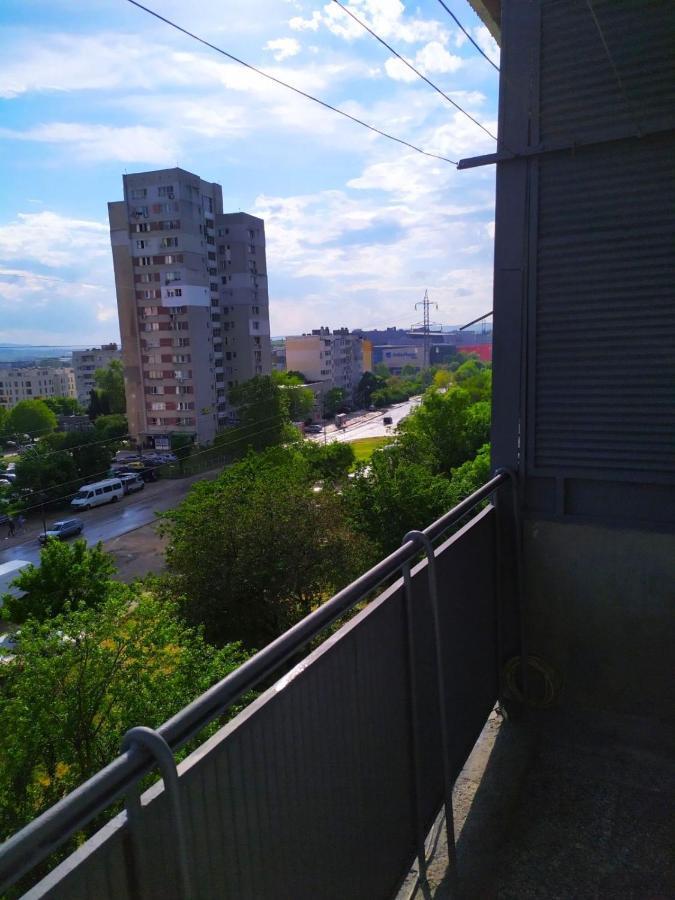 Lidda Apartment In Residential Area Warna Zewnętrze zdjęcie